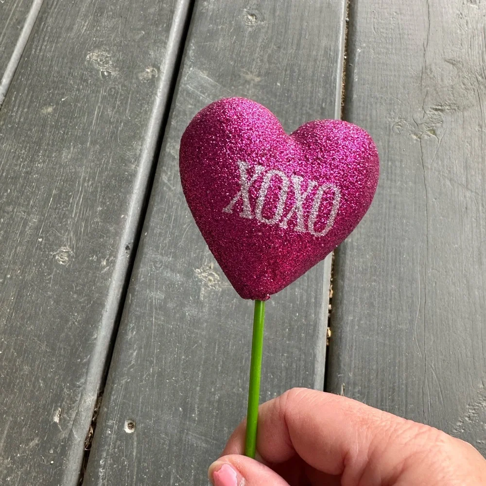 Xoxo pink glitter floral arrangement decor! NEW!